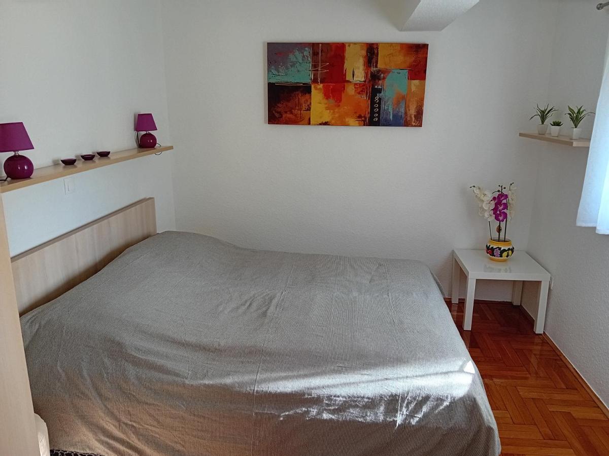 Apartment Nikol Pula Exteriér fotografie